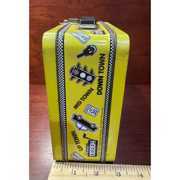 Vintage Rare 1999 Taxi TV Sitcom Metal Lunch Box The Tin Box Company Paramount - Picture 8 of 9